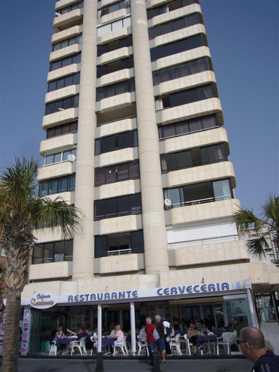 Torre Levante - Fincas Arena Benidorm Eksteriør billede